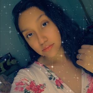 Meet your Posher, Itzel